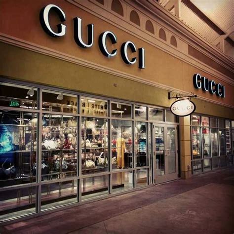 Paris Gucci outlet